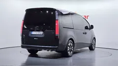 2023 Hyundai Staria 4WD Lounge 9-Seater — фото 2