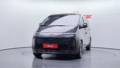 2023 Hyundai Staria 4WD Lounge 9-Seater — фото 3