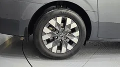 2023 Hyundai Staria 4WD Lounge 9-Seater — фото 5