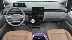 2023 Hyundai Staria 4WD Lounge 9-Seater — фото 7
