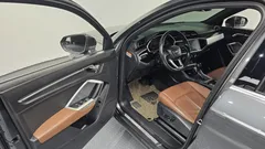 2022 Audi Q3 35 TDI Quattro Premium — фото 10