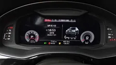 2023 Audi Q8 55 TFSI Quattro Premium, белый — фото 8