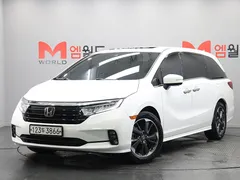 2023 Honda Odyssey 3.5, белый — фото 12