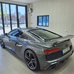 2021 Audi R8 5.2 V10 Performance Coupe, серый — фото 2