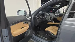 2022 Volvo XC90 B6 Inscription — фото 10