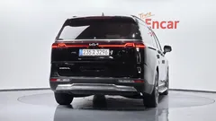 2023 Kia Carnival Gasoline 7-Seater Signature — фото 4