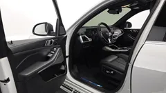 2024 BMW X7 xDrive 40d Design Pure Excellence 7-Seater — фото 10
