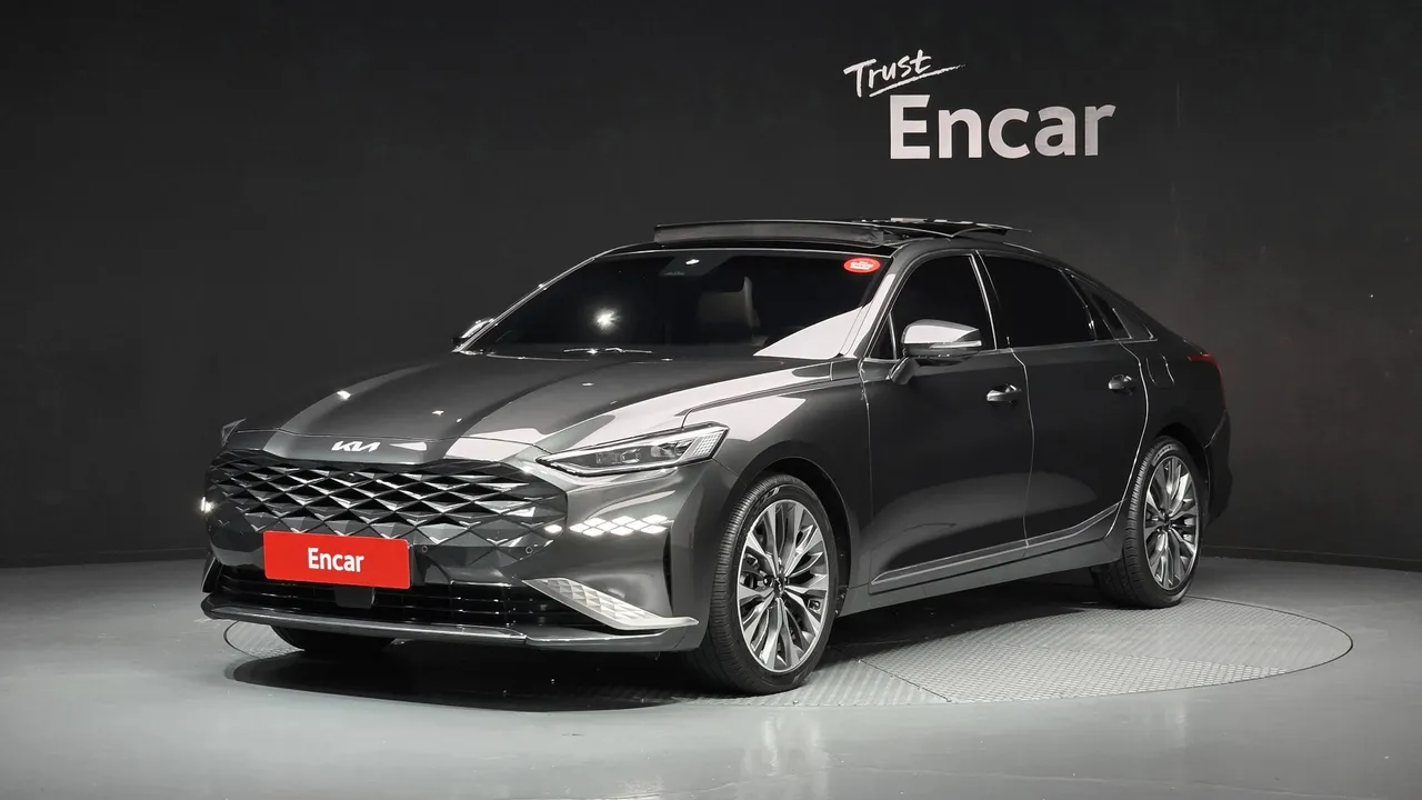 2022 Kia K8 Signature