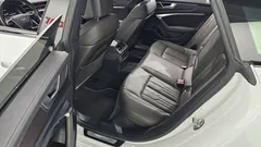 2022 Audi A7 55 TFSI Quattro Premium, белый — фото 12