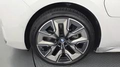 2023 BMW 7-Series 750e xDrive Design Pure Excellence — фото 5