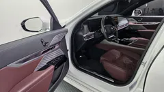 2023 BMW 7-Series 750e xDrive Design Pure Excellence — фото 10