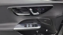 2022 Mercedes-Benz C-Class C300 AMG Line — фото 19