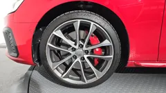 2021 Audi S4 3.0 TFSI Quattro, красный — фото 5
