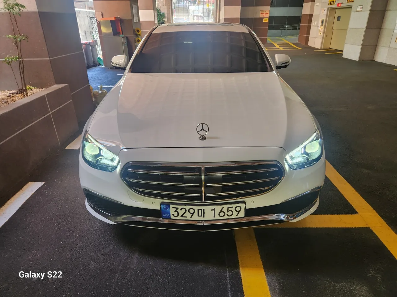 2023 Mercedes-Benz E-Class E350 4MATIC Avantgarde
