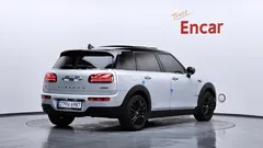 2022 Mini Clubman Classic Plus, серебристый — фото 2