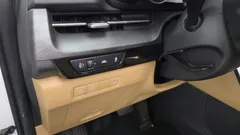 2023 Kia Carnival Gasoline 9-Seater Prestige — фото 18