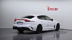 2023 Kia Stinger 3.3 GT AWD — фото 2