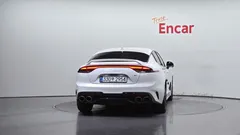2023 Kia Stinger 3.3 GT AWD — фото 4