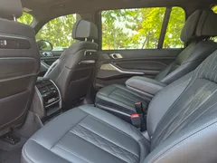 2023 BMW X7 xDrive 40d Design Pure Excellence 6-Seater, белый — фото 10