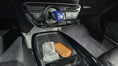 2022 Toyota Prius 1.8, белый — фото 9