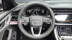 2022 Audi Q8 55 TFSI Quattro Premium — фото 12