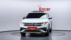2022 Volkswagen Tiguan 2.0 TSI Prestige, белый — фото 3