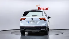 2022 Volkswagen Tiguan 2.0 TSI Prestige, белый — фото 4