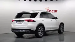 2022 Mercedes-Benz GLE-Class GLE300d 4MATIC — фото 2