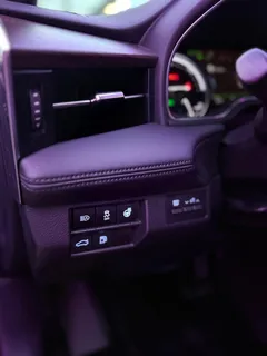 2021 Toyota Avalon 2.5 Hybrid, голубой — фото 13