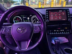 2021 Toyota Avalon 2.5 Hybrid, голубой — фото 16