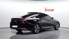 2023 Kia K8 Signature — фото 2