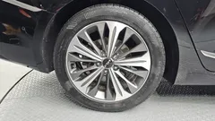 2023 Kia K8 Signature — фото 5