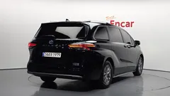 2021 Toyota Sienna 2.5 Hybrid AWD, чёрный — фото 2