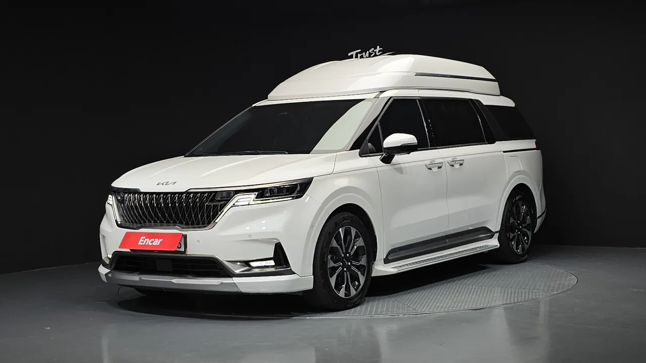 2023 Kia Carnival Gasoline 9-Seater Hi-Limousine