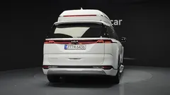 2023 Kia Carnival Gasoline 9-Seater Hi-Limousine — фото 4