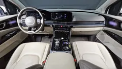2023 Kia Carnival Gasoline 9-Seater Hi-Limousine — фото 7
