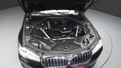 2022 BMW 5-Series 530i xDrive Luxury — фото 6