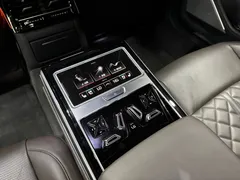 2021 Audi S8 4.0 TFSI Quattro LWB, чёрный — фото 18