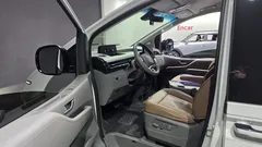 2023 Hyundai Staria Lounge 9-Seater — фото 15
