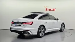 2023 Audi A6 45 TFSI Quattro Premium — фото 2