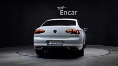 2022 Volkswagen Passat 2.0 TDI Premium — фото 4