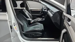 2022 Volkswagen Passat 2.0 TDI Premium — фото 11