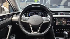 2022 Volkswagen Passat 2.0 TDI Premium — фото 13
