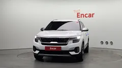 2023 Kia Seltos Gasoline 1.6 Turbo 2WD, белый — фото 3
