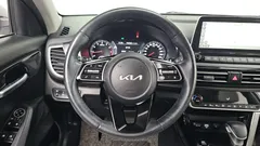2023 Kia Seltos Gasoline 1.6 Turbo 2WD, белый — фото 14