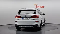 2022 BMW X5 xDrive 40i M Sport, белый — фото 4