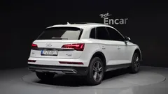 2022 Audi Q5 40 TDI Quattro, белый — фото 2