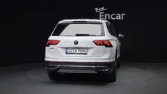2023 Volkswagen Tiguan 2.0 TSI Prestige — фото 4