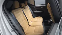 2022 Volvo XC40 B4 Inscription — фото 11