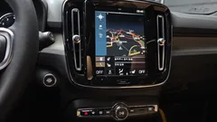 2022 Volvo XC40 B4 Inscription — фото 14